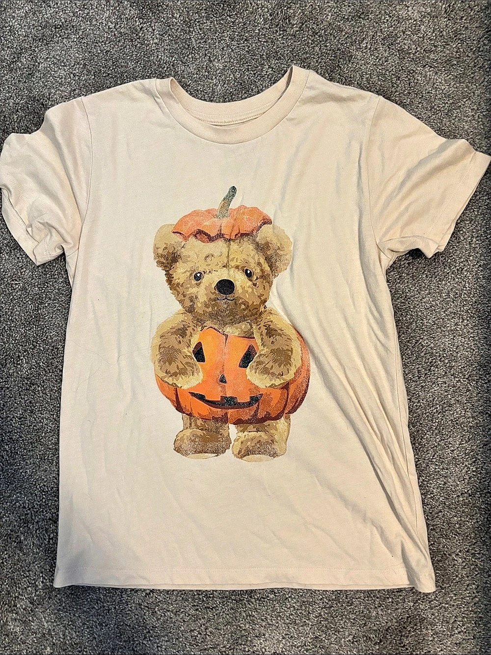 Target Halloween Bear Graphic Tee Size Small